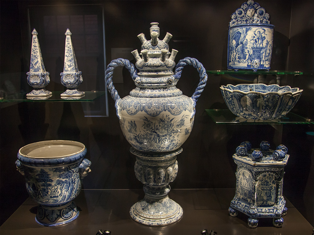 Delftware in the Prinsenhof Museum